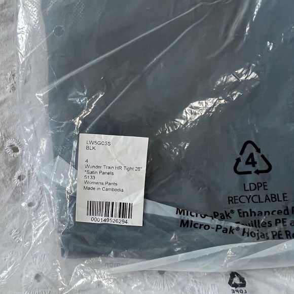 Lululemon Tights - Picture 5 of 6